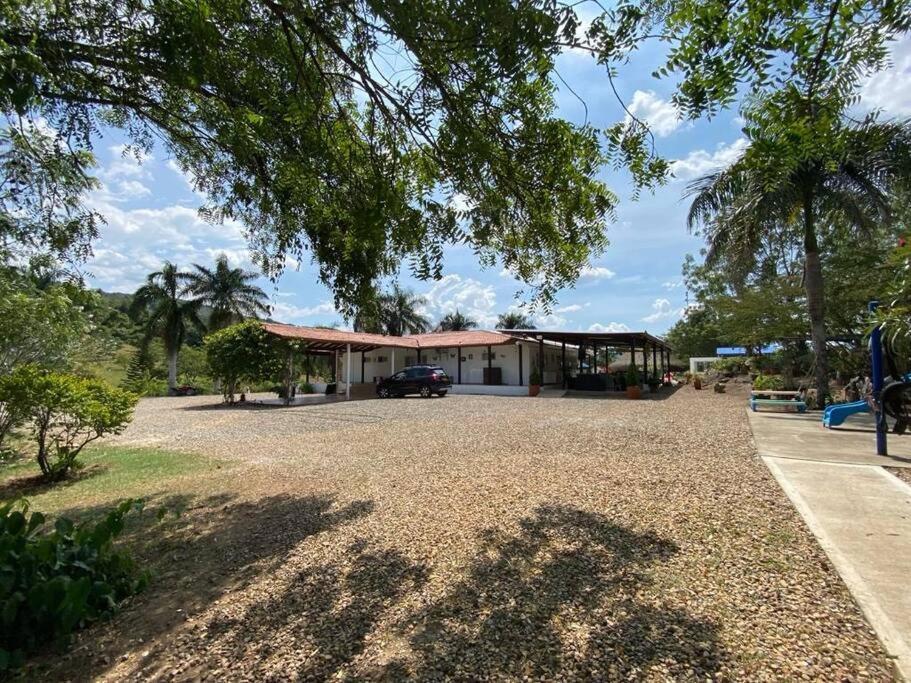 Finca Campestre Con Hermosa Vista Anapoima Dış mekan fotoğraf